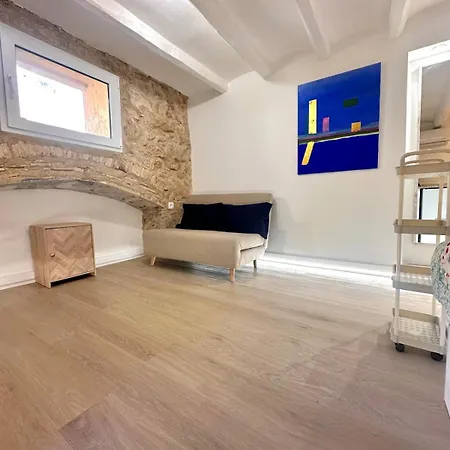 Brand New Loft In Old Town Tarragona