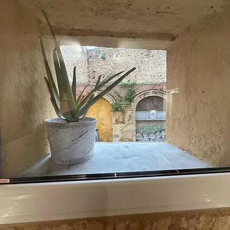 Brand New Loft In Old Town Apartmán *